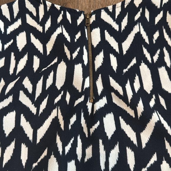 Everly top, women’s size small.  Navy blue and off white design. - Picture 6 of 6